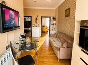 Продаётся 2-комн. вторичка 60 м², м. Низами, photo 3 from 8