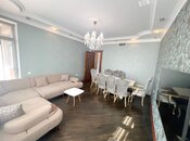 Сдаётся 3-комн. новостройка 125 м², м. Низами, photo 1 from 8