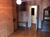 Satılır 3 otaqlı köhnə tikili 75 m², Elmlər Akademiyası m., photo 2 from 7