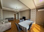 Сдаётся 3-комн. новостройка 120 м², м. Кара Караев, photo 1 from 8