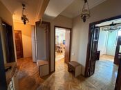 Satılır 4 otaqlı köhnə tikili 105 m², Elmlər Akademiyası m., photo 7 from 8