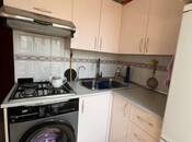 Продаётся 2-комн. вторичка 55 м², м. Кара Караев, photo 7 from 8