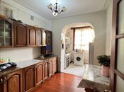 Satılır 3 otaqlı köhnə tikili 68 m², Nəriman Nərimanov m., photo 1 from 8