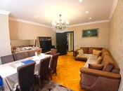 Продаётся 4-комн. вторичка 115 м², м. Кара Караев, photo 1 from 8