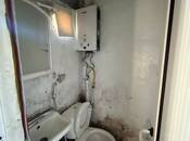 Satılır 1 otaqlı köhnə tikili 27.9 m², Qara Qarayev m., photo 4 from 4