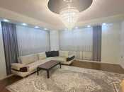 Продаётся 3-комн. вторичка 137 м², photo 2 from 8