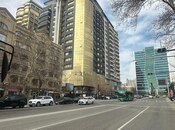 Satılır 7 otaqlı yeni tikili 330 m², Nizami m., photo 1 from 8