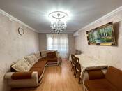 Сдаётся 2-комн. вторичка 55 м², м. Элмляр Академиясы, photo 1 from 8
