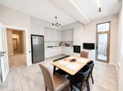 Продаётся 3-комн. новостройка 130 м², м. Элмляр Академиясы, photo 1 from 8
