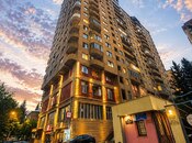 Продаётся 3-комн. новостройка 72 м², м. Насими, photo 1 from 8