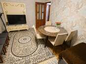 Satılır 2 otaqlı köhnə tikili 55 m², Xalqlar Dostluğu m., photo 1 from 5