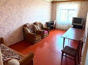 Satılır 2 otaqlı köhnə tikili 60 m², Neftçilər m., photo 1 from 8