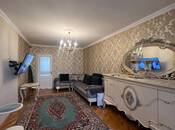 Продаётся 2-комн. вторичка 60 м², м. Элмляр Академиясы, photo 2 from 8