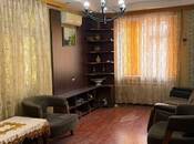 Satılır 2 otaqlı köhnə tikili 55 m², Həzi Aslanov m., photo 1 from 8