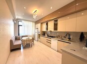 Продаётся 3-комн. новостройка 144 м², м. Гянджлик, photo 1 from 8