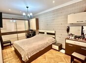 Satılır 4 otaqlı köhnə tikili 120 m², Qara Qarayev m., photo 3 from 8