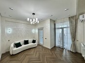 Продаётся 2-комн. новостройка 65 м², м. Нефтчиляр, photo 1 from 8