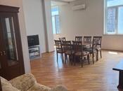 İcarəyə verilir 2 otaqlı yeni tikili 90 m², 28 May m., photo 1 from 8