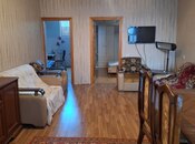 Сдаётся 3-комн. вторичка 70 м², м. 8 ноября, photo 2 from 8