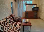 Сдаётся 2-комн. вторичка 45 м², м. Иншаатчылар, photo 1 from 6