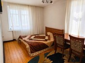 Satılır 1 otaqlı köhnə tikili 40 m², Gənclik m., photo 1 from 5
