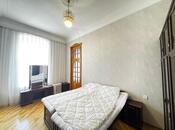 Сдаётся 3-комн. вторичка 130 м², м. Низами, photo 6 from 8