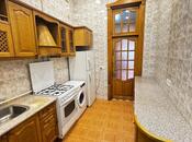 Сдаётся 3-комн. вторичка 130 м², м. Низами, photo 8 from 8