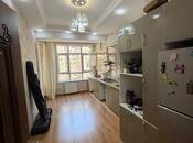 Satılır 2 otaqlı yeni tikili 82 m², İnşaatçılar m., photo 2 from 8