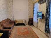 Сдаётся 4-комн. вторичка 80 м², м. Низами, photo 1 from 8