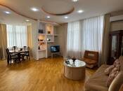 İcarəyə verilir 3 otaqlı yeni tikili 115 m², 28 May m., photo 3 from 8