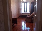 Сдаётся 2-комн. вторичка 60 м², м. Иншаатчылар, photo 2 from 4