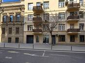 Продаётся 3-комн. вторичка 108 м², м. Сахил, photo 1 from 8