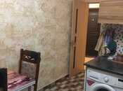 Satılır 2 otaqlı köhnə tikili 40 m², İnşaatçılar m., photo 2 from 7