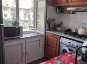 Продаётся 3-комн. вторичка 55 м², м. 20 января, photo 4 from 5