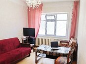 Satılır 2 otaqlı köhnə tikili 65 m², Yeni Günəşli q., photo 1 from 4