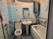 Продаётся 2-комн. вторичка 55 м², м. Элмляр Академиясы, photo 5 from 7