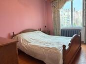 İcarəyə verilir 2 otaqlı köhnə tikili 70 m², 8 Noyabr m., photo 4 from 8