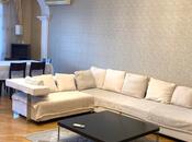 Сдаётся 3-комн. новостройка 150 м², м. Низами, photo 4 from 8