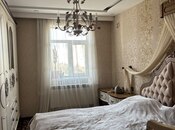 Satılır 2 otaqlı köhnə tikili 65 m², Azadlıq Prospekti m., photo 2 from 7