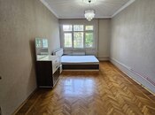 Satılır 3 otaqlı köhnə tikili 75 m², 7-ci mikrorayon q., photo 2 from 8