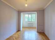 Satılır 3 otaqlı köhnə tikili 80 m², Elmlər Akademiyası m., photo 2 from 8