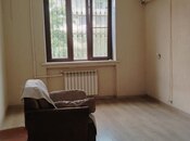 Satılır 2 otaqlı köhnə tikili 55 m², Bakıxanov q., photo 2 from 8
