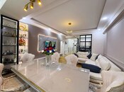 Продаётся 2-комн. новостройка 80 м², м. Кара Караев, photo 1 from 8