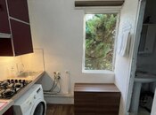Satılır 1 otaqlı köhnə tikili 27.9 m², Qara Qarayev m., photo 3 from 4