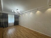 Satılır 4 otaqlı köhnə tikili 110 m², Xalqlar Dostluğu m., photo 2 from 8