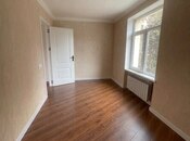 Satılır 2 otaqlı köhnə tikili 50 m², Qara Qarayev m., photo 3 from 8