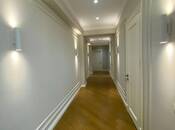 İcarəyə verilir 3 otaqlı yeni tikili 220 m², 28 May m., photo 3 from 8