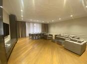 İcarəyə verilir 3 otaqlı yeni tikili 220 m², 28 May m., photo 1 from 8