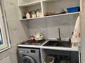 Satılır 3 otaqlı köhnə tikili 60 m², 20 Yanvar m., photo 6 from 8