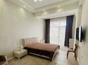 Сдаётся 2-комн. новостройка 56 м², м. Низами, photo 2 from 8